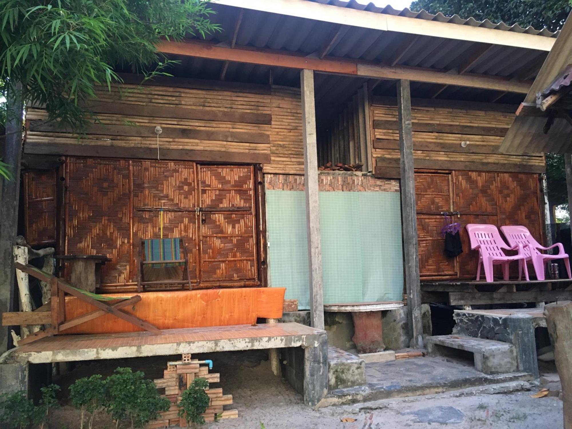 Relax Beach House Ko Lanta Esterno foto