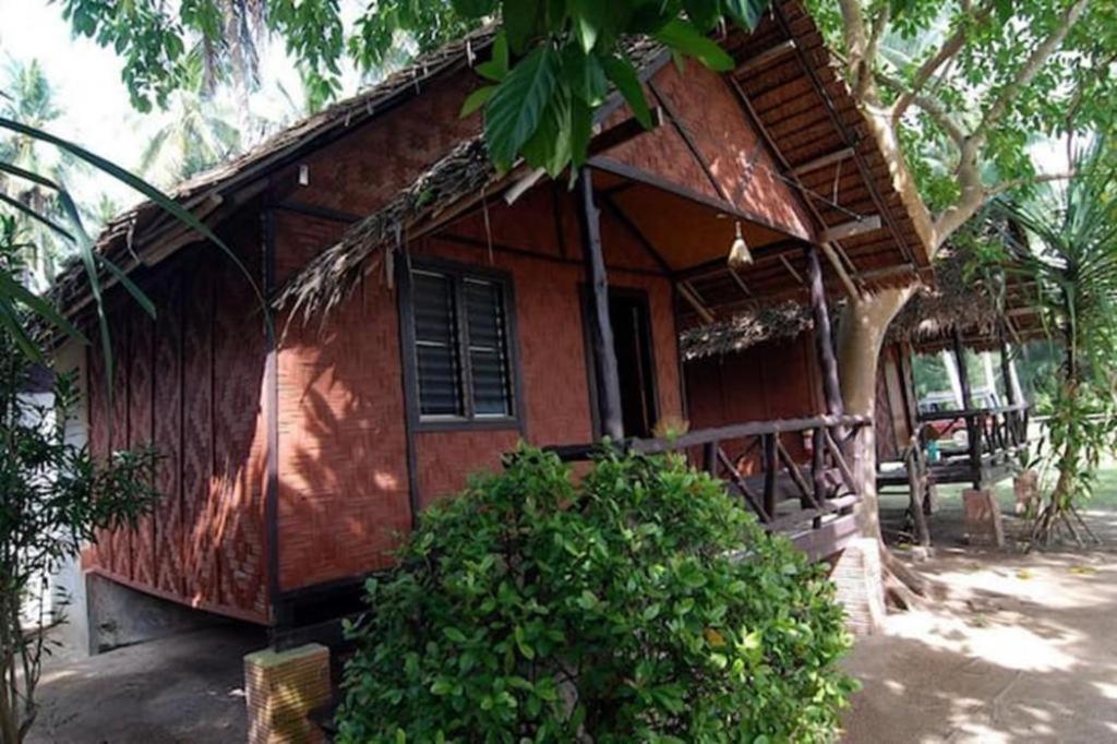 Relax Beach House Ko Lanta Esterno foto