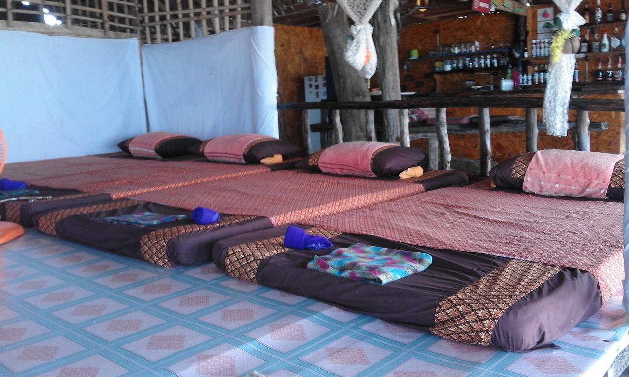 Relax Beach House Ko Lanta Esterno foto
